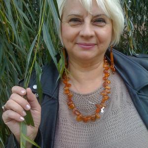 Ирина, 65 лет, Калининград