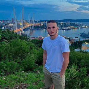 Михаил, 22 года, Владивосток