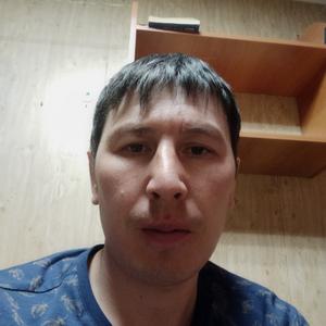 Владимир, 33 года, Хонуу
