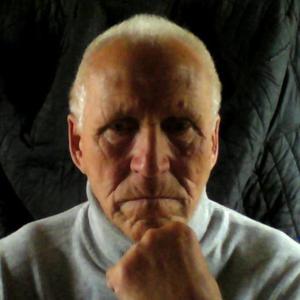 Парни в Смоленске: Анатолий Ефимов, 86 - ищет девушку из Смоленска