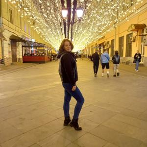 Девушки в Санкт-Петербурге: Лия, 41 - ищет парня из Санкт-Петербурга