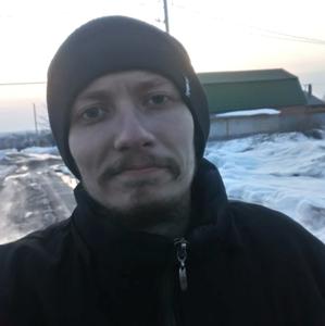 Парни в Новокуйбышевске: Илья, 31 - ищет девушку из Новокуйбышевска