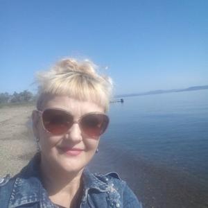 Девушки в Владивостоке: Наталья, 61 - ищет парня из Владивостока
