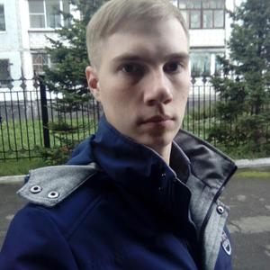 Парни в Кемерово: Кирилл, 31 - ищет девушку из Кемерово