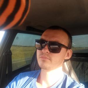Анатолий, 32 года, Ясный