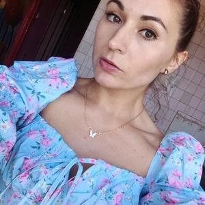Девушки в Екатеринбурге: Александра, 33 - ищет парня из Екатеринбурга