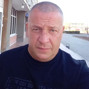Евгений, 46 лет, Зеленокумск
