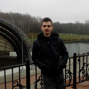 Парни в Жодино: Иван, 28 - ищет девушку из Жодино