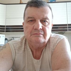 Парни в Нижневартовске: Петр, 64 - ищет девушку из Нижневартовска