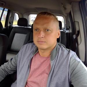 Игорь, 42 года, Гомель