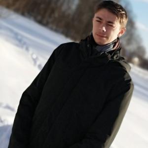 Парни в Смоленске: Кирилл, 25 - ищет девушку из Смоленска