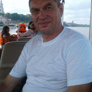 Валерий, 56 лет, Узловая