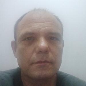 Виктор, 48 лет, Краснодар