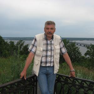 Парни в Ульяновске: Vladimir  Barmin, 60 - ищет девушку из Ульяновска