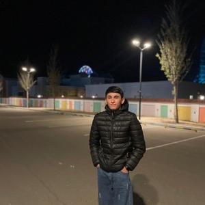 Парни в Актау (Казахстан): Рустам, 28 - ищет девушку из Актау (Казахстан)
