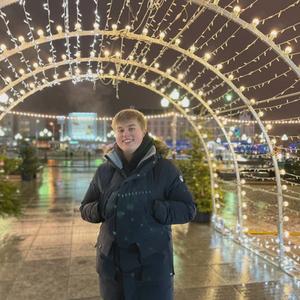 Парни в Калининграде: Денис, 22 - ищет девушку из Калининграда