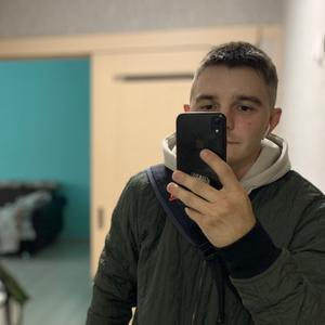 Алексей, 23 года, Лесной
