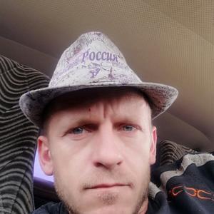 Парни в Кемерово: Виталий, 38 - ищет девушку из Кемерово