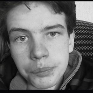 Парни в Череповце: Сергей, 20 - ищет девушку из Череповца