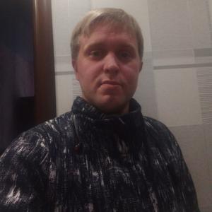 Парни в Мурманске: Vitaliy, 35 - ищет девушку из Мурманска