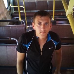 Парни в Каневская: Дима, 29 - ищет девушку из Каневская