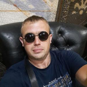 Парни в Волгограде: Антон, 41 - ищет девушку из Волгограда
