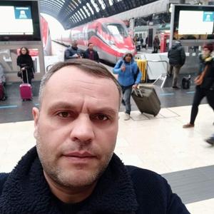 Парни в Кишиневе: Alexandru, 44 - ищет девушку из Кишинева