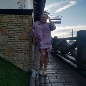 Девушки в Темрюке: Елена Гончарова, 54 - ищет парня из Темрюка