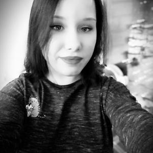 Девушки в Череповце: Polina, 21 - ищет парня из Череповца