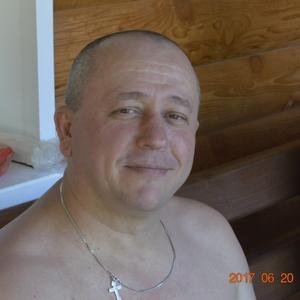 Парни в Железногорске (Красноярский край): Виктор, 52 - ищет девушку из Железногорска (Красноярский край)