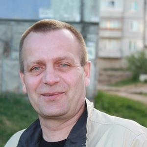 Парни в Сыктывкаре: Юрий, 64 - ищет девушку из Сыктывкара