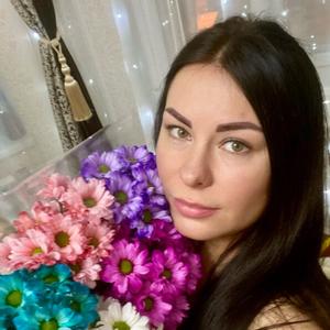 Девушки в Нижневартовске: Ирина, 38 - ищет парня из Нижневартовска