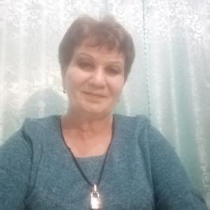 Лариса Новикова, 60 лет, Бикин