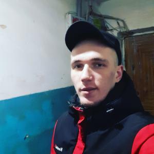 Парни в Рыльске: Александр, 29 - ищет девушку из Рыльска