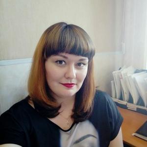 Девушки в Омске: Анастасия, 32 - ищет парня из Омска