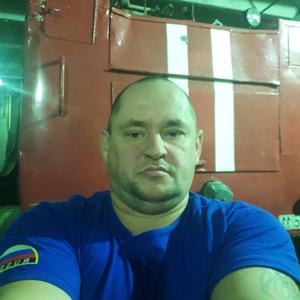 Олег, 43 года, Усинск