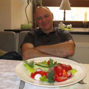 Валерий Аксентьев, 67 лет, Нижний Новгород