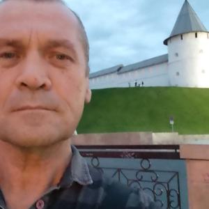 Парни в Пскове: Андрей, 58 - ищет девушку из Пскова