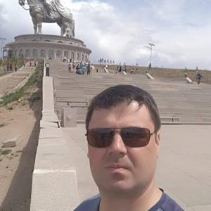 Парни в Томске: Антон, 40 - ищет девушку из Томска