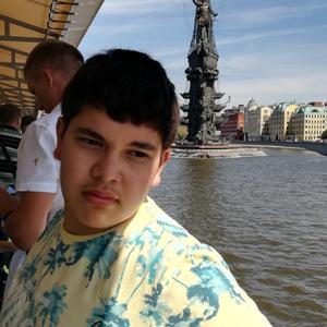 Тигран, 24 года, Иваново