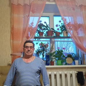 Парни в Барнауле (Алтайский край): Леонид, 65 - ищет девушку из Барнаула (Алтайский край)