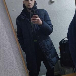 Парни в Владивостоке: Максим, 22 - ищет девушку из Владивостока