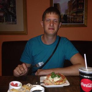 Парни в Саяногорске: Андрюха, 33 - ищет девушку из Саяногорска