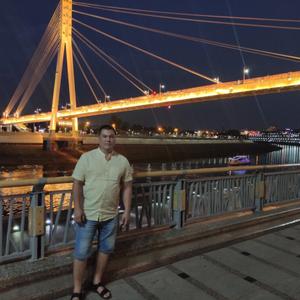 Парни в Екатеринбурге: Юлай, 36 - ищет девушку из Екатеринбурга