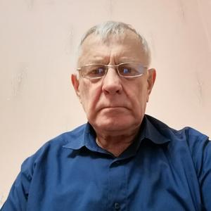 Парни в Геленджике: Василий, 62 - ищет девушку из Геленджика