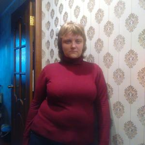 Девушки в Магнитогорске: Ирина, 32 - ищет парня из Магнитогорска