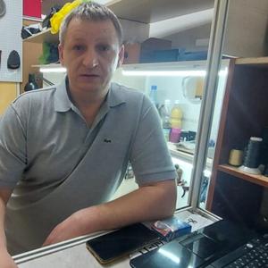 Юрий, 47 лет, Кемерово