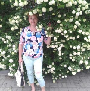 Девушки в Матвеев Кургане: Ольга, 64 - ищет парня из Матвеев Кургана