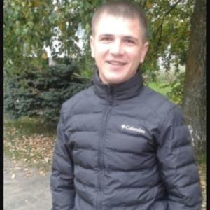Парни в Усть-Куте: Игорь, 34 - ищет девушку из Усть-Кута