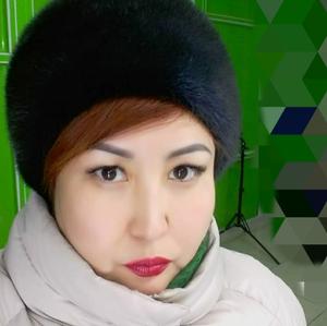 Девушки в Новосибирске: Алия, 49 - ищет парня из Новосибирска